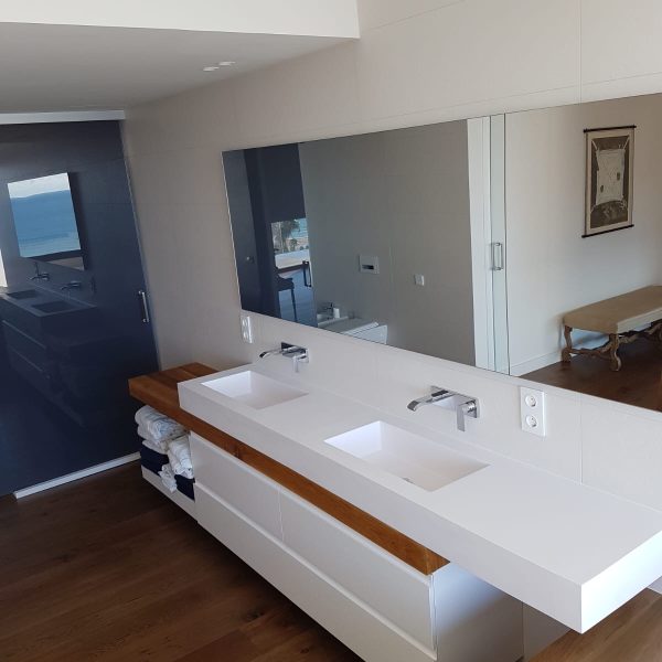 08a230fe-628d-4ecc-9b73-feaf934ece18