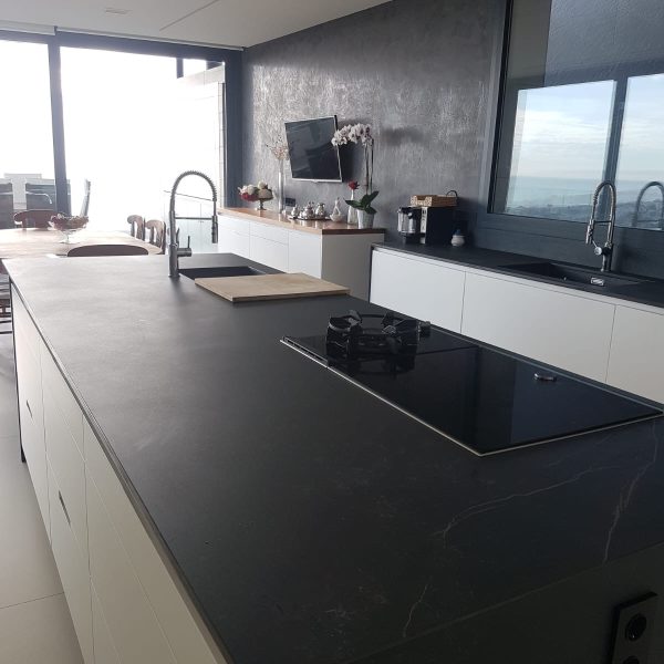 b36cce86-61a0-4b08-b570-303f1d11cd26